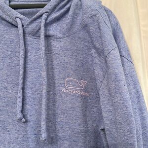 Vineyard Vines hoodie